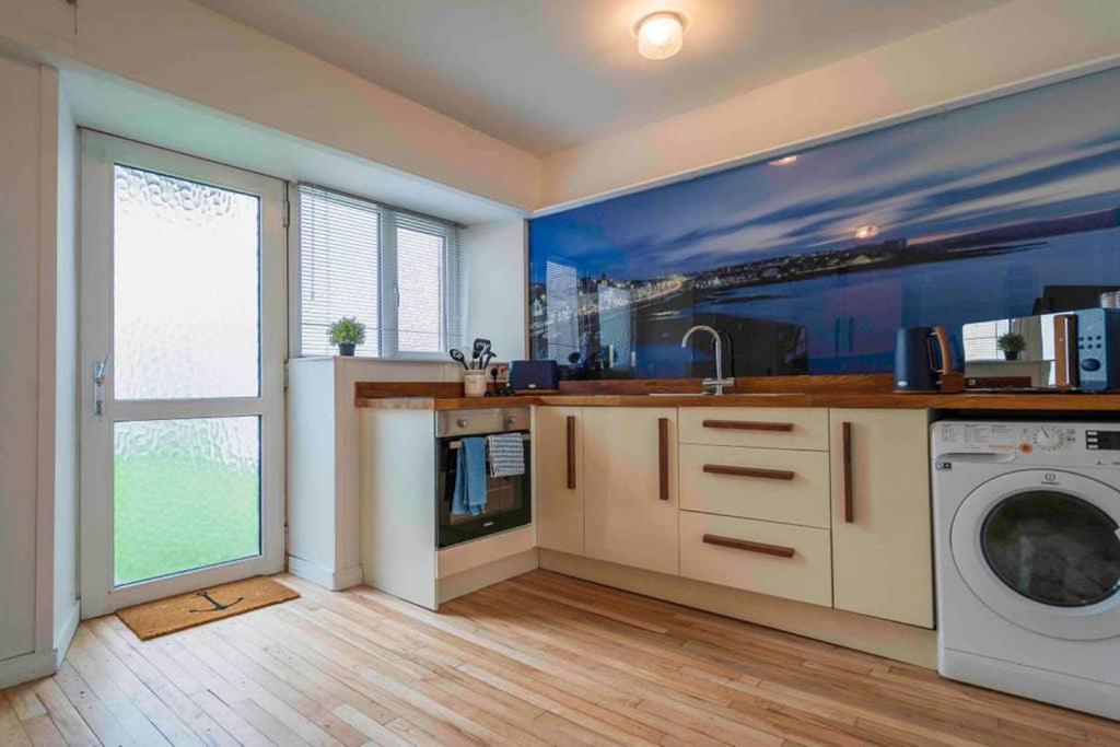The Porthole Apartment พอร์ตสจ๊วต ภายนอก รูปภาพ