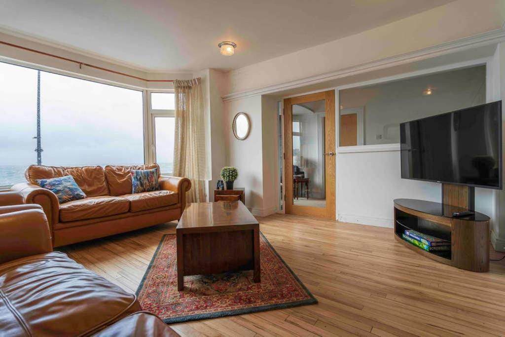 The Porthole Apartment พอร์ตสจ๊วต ภายนอก รูปภาพ
